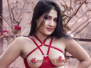 Annie_Whitte