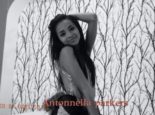 Antonnella_parkers