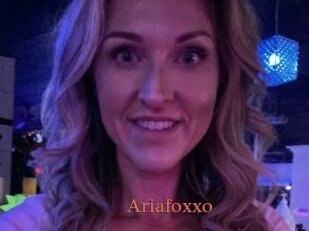 Ariafoxxo