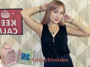 Ashleyblondee