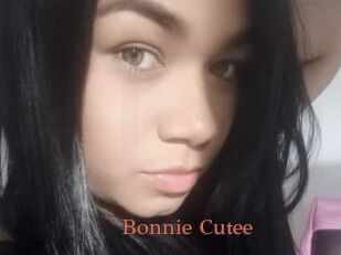 Bonnie_Cutee