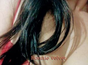 Bonnie_velvet
