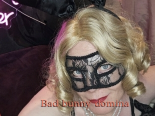 Bad_bunny_domina