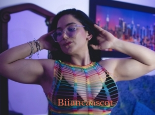 Biiancaascot