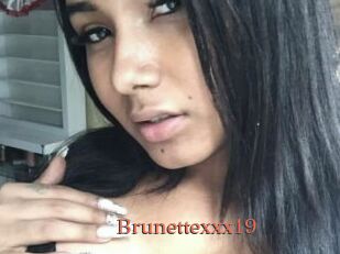 Brunettexxx19