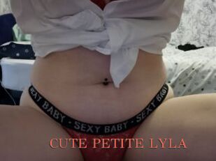 CUTE_PETITE_LYLA
