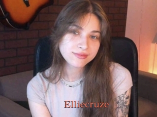 Elliecruze