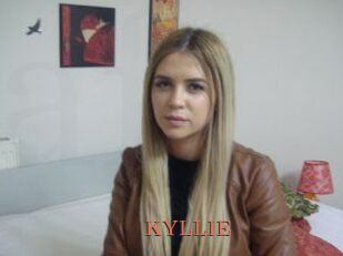 KYLLIE_