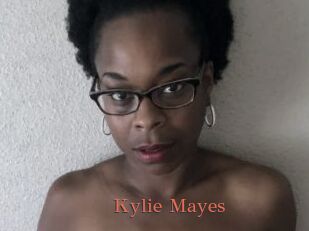 Kylie_Mayes