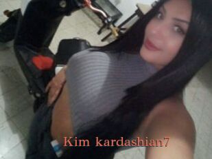 Kim_kardashian7