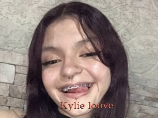 Kylie_loove