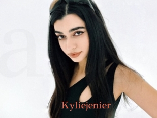 Kyliejenier