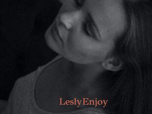 LeslyEnjoy
