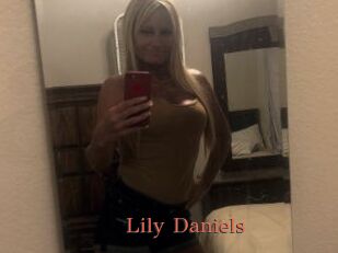 Lily_Daniels