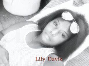 Lily_Davis