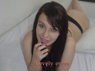 Lovely_eyess