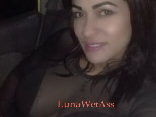 LunaWetAss