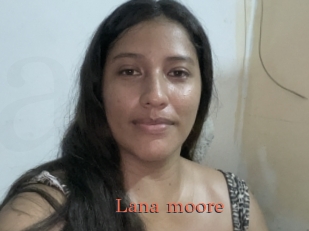 Lana_moore