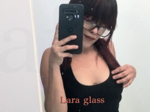 Lara_glass