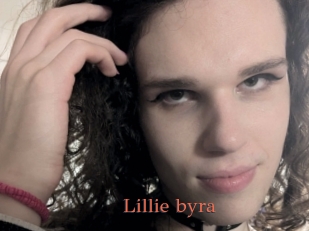 Lillie_byra