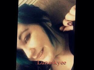 Lunaskyee