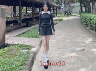 Lunox23