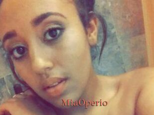 Mia_Operio
