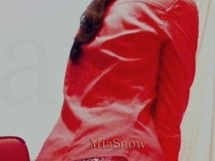 MiaSnow