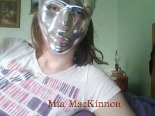 Mia_MacKinnon