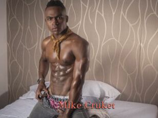 Mike_Cruket