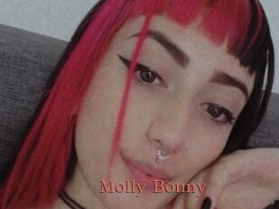 Molly_Bonny