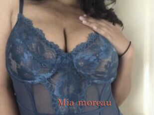Mia_moreau