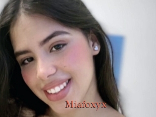 Miafoxyx