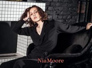 NiaMoore