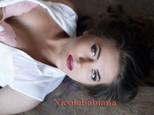 NicoleFabiana