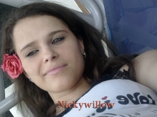 Nickywillow