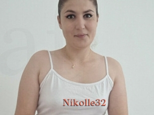 Nikolle32