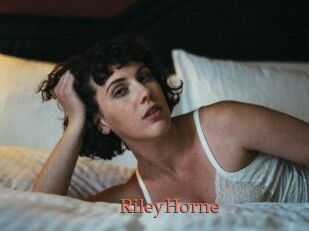 Riley_Horne