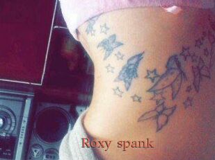 Roxy_spank
