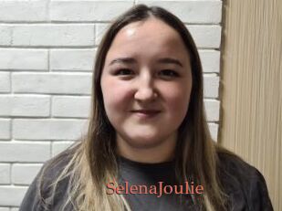 SelenaJoulie