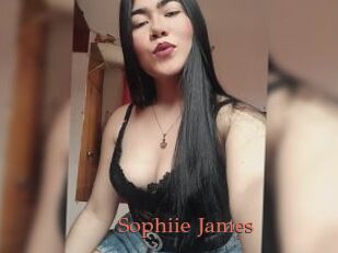 Sophiie_James