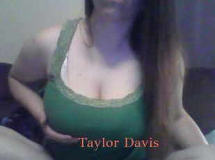 Taylor_Davis