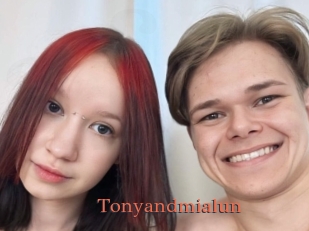 Tonyandmialun