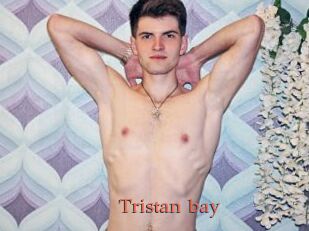 Tristan_bay