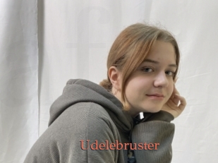 Udelebruster