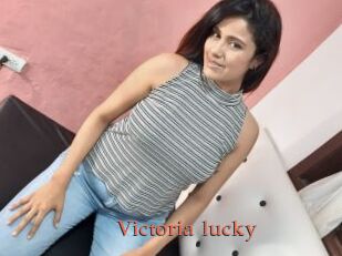 Victoria_lucky
