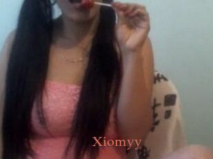 Xiomyy_